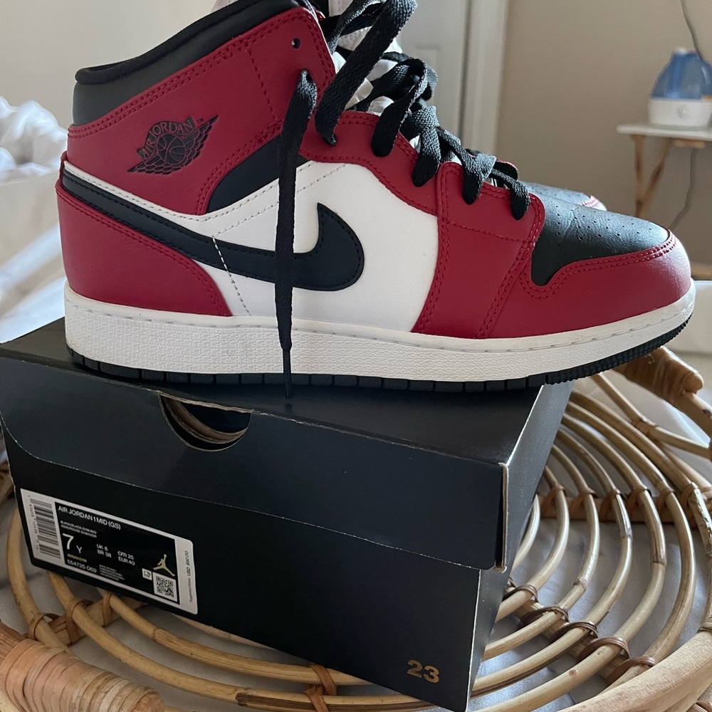 Retro 1 Chicago black toe